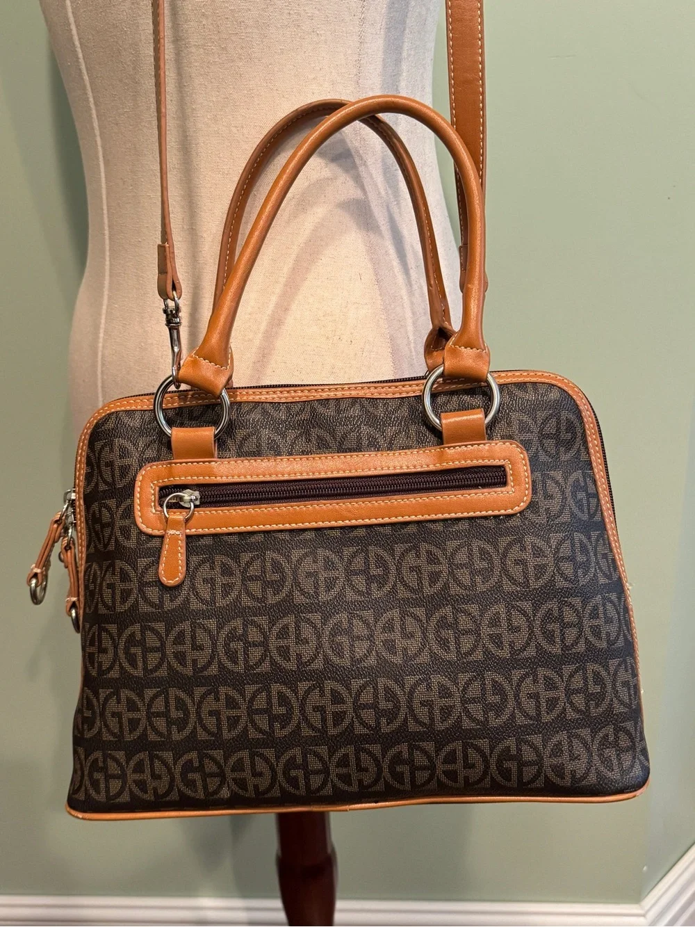 Giani Bernini Monogram Block Signature Dome Satchel Crossbody Bag Purse CLEAN